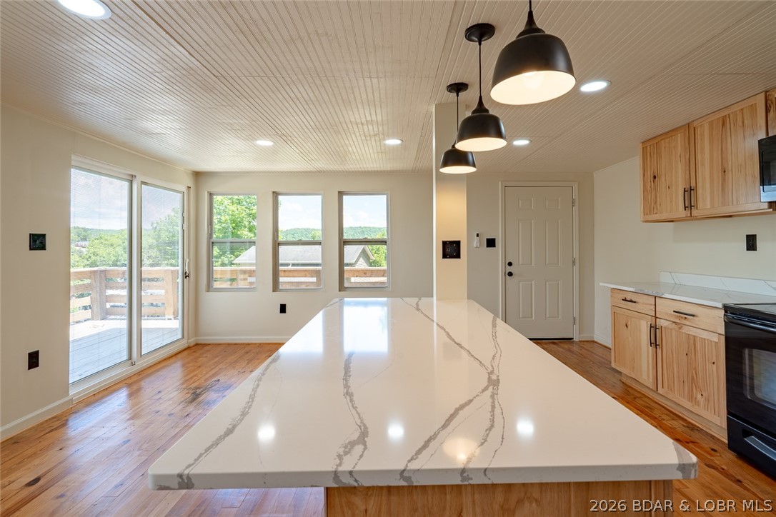 2486 Lick Creek Road Edwards, MO 65326 - Photo 8 of 39 quartz countertops