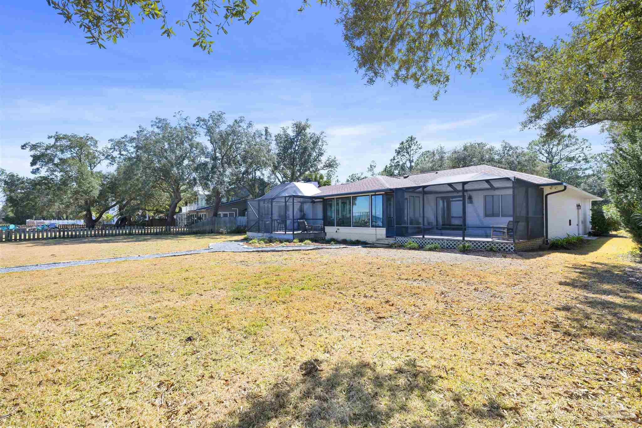 5470 North Shore Road Pensacola, FL 32507 - Photo 46 of 60
