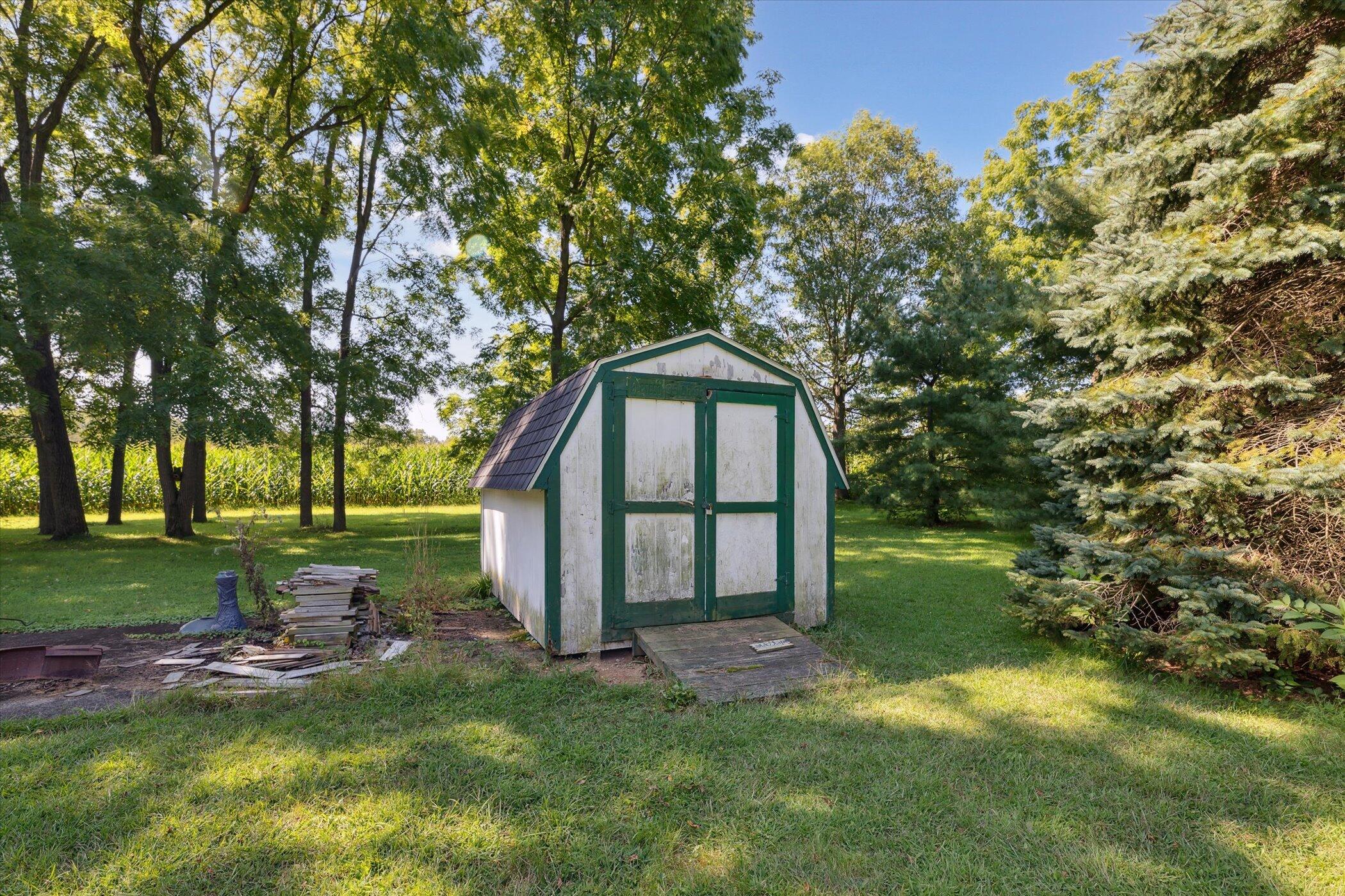 11566 R-Drive South Burlington, MI 49029 - Photo 35 of 38 37-11566-R-Drive-S-Burlington-MI-49029-W
