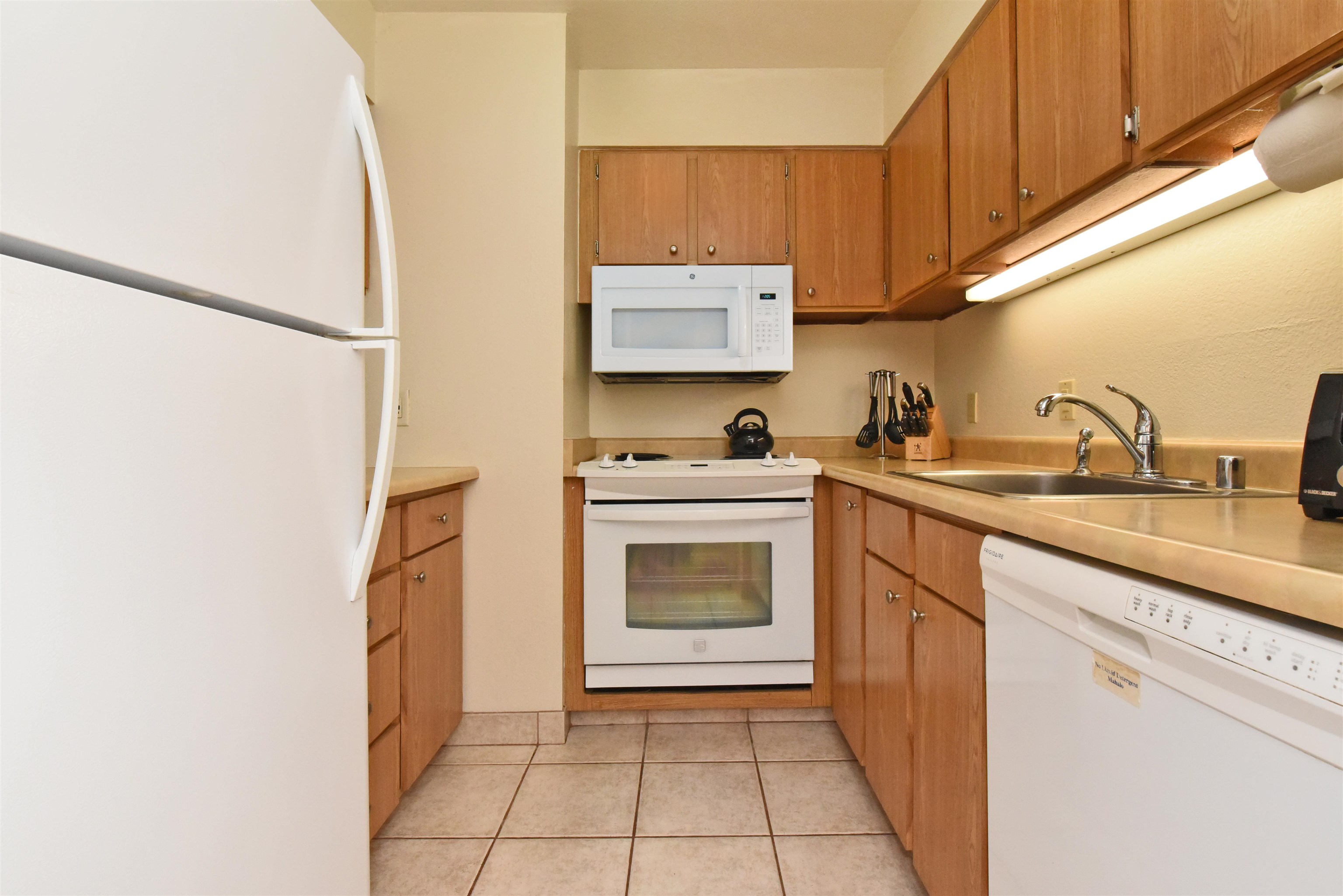 4365 Lower Honoapiilani Road, Unit 712 Lahaina, HI 96761 - Photo 16 of 30 Gallery Image 16