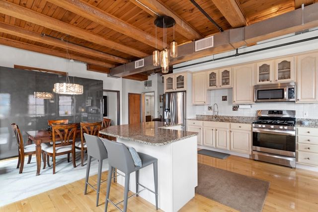 $955,000 | 21 Wormwood Street, Unit 525, Boston, MA 02210