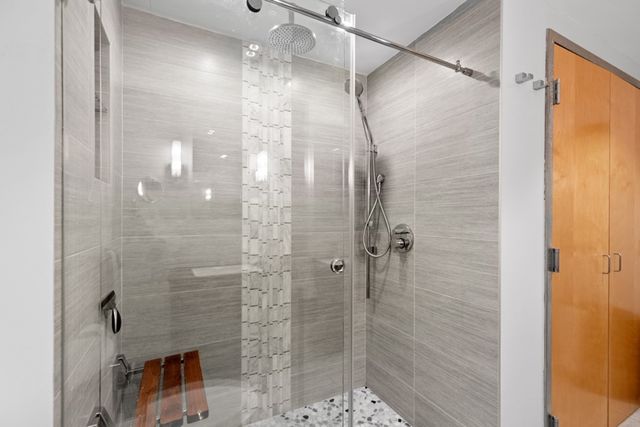 $955,000 | 21 Wormwood Street, Unit 525, Boston, MA 02210