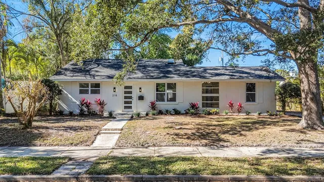 $495,000 | 218 32nd Street West, Bradenton, FL 34205