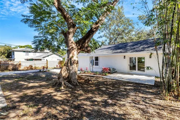 $465,000 | 218 32nd Street West, Bradenton, FL 34205