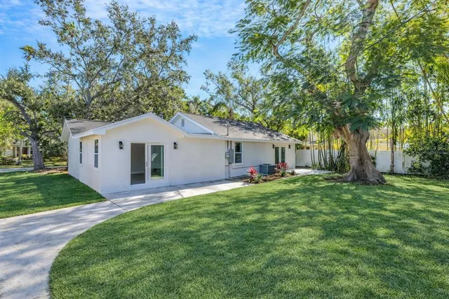 $495,000 | 218 32nd Street West, Bradenton, FL 34205