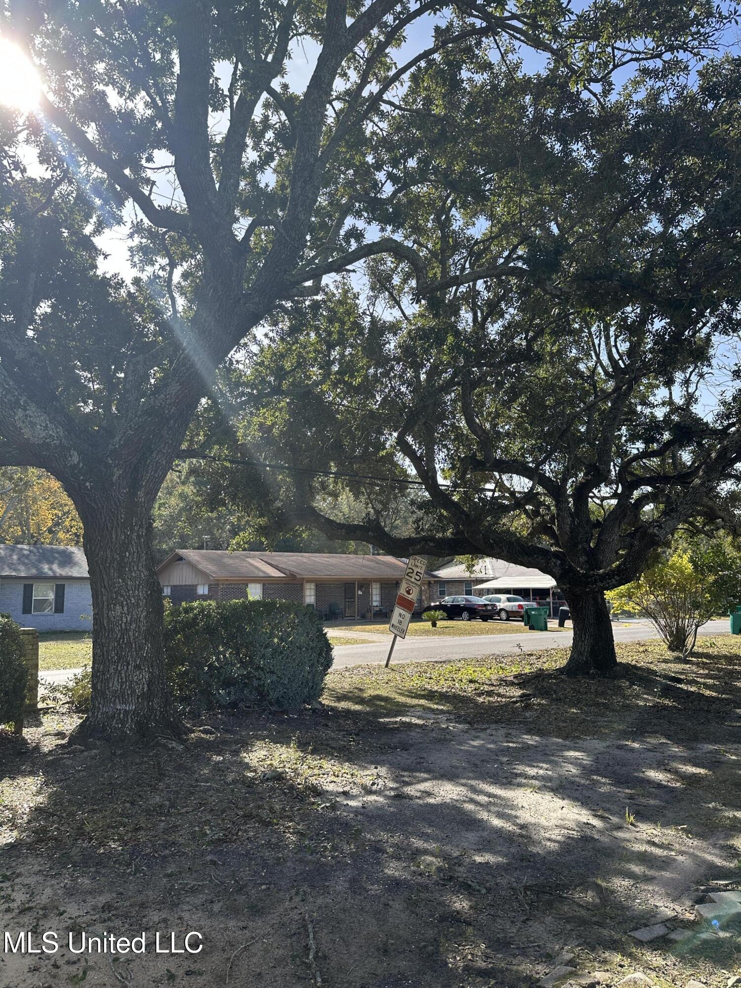 4737 General Ike Avenue Moss Point, MS 39563 - Photo 12 of 12 IMG_4793