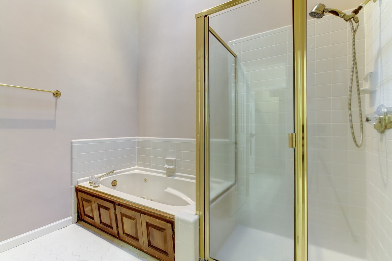 2832 Croix Place Raleigh, NC 27614 - Photo 11 of 25 Master Bath