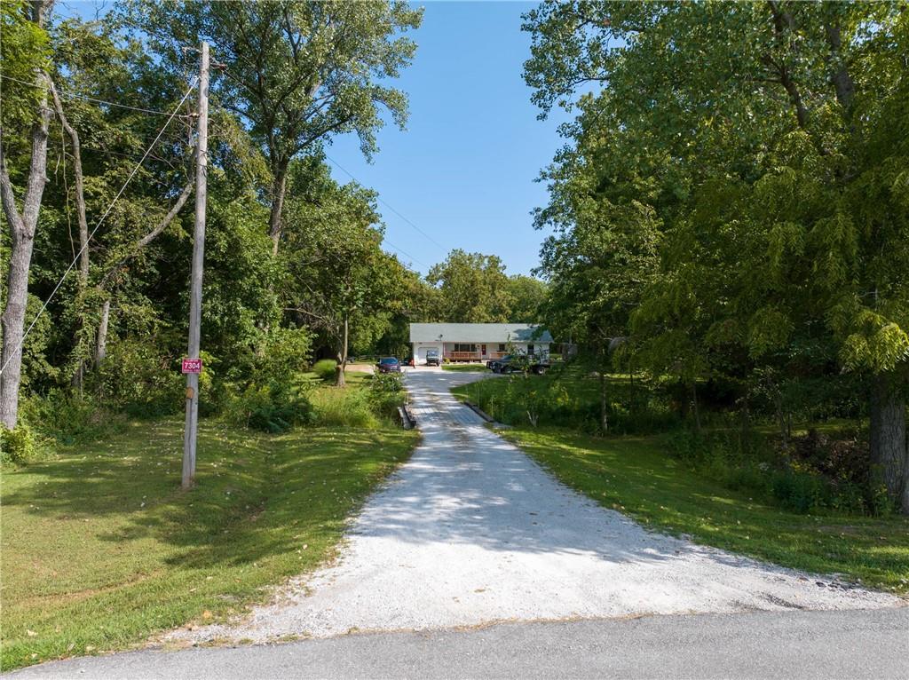 61 Northwest 300 Road Clinton, MO 64735 - Photo 1 of 1 Gallery Image 1