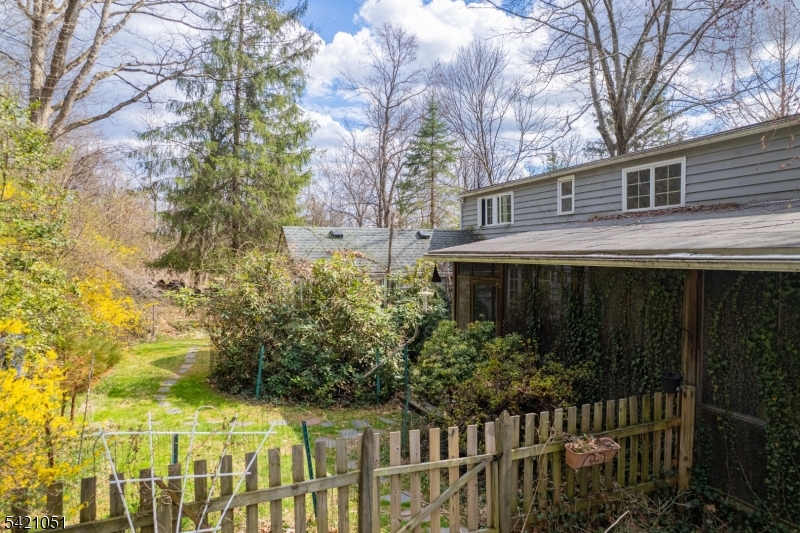 1417 Washington Valley Road Bridgewater, NJ 08807 - Photo 32 of 37