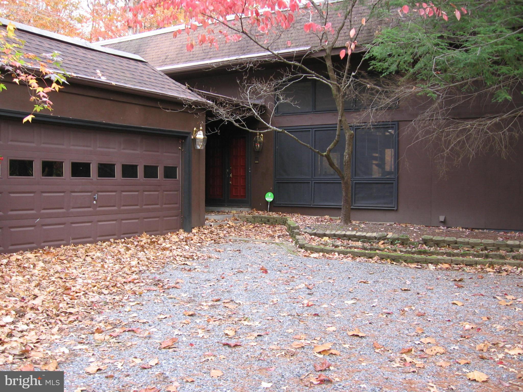 Exterior (Front)