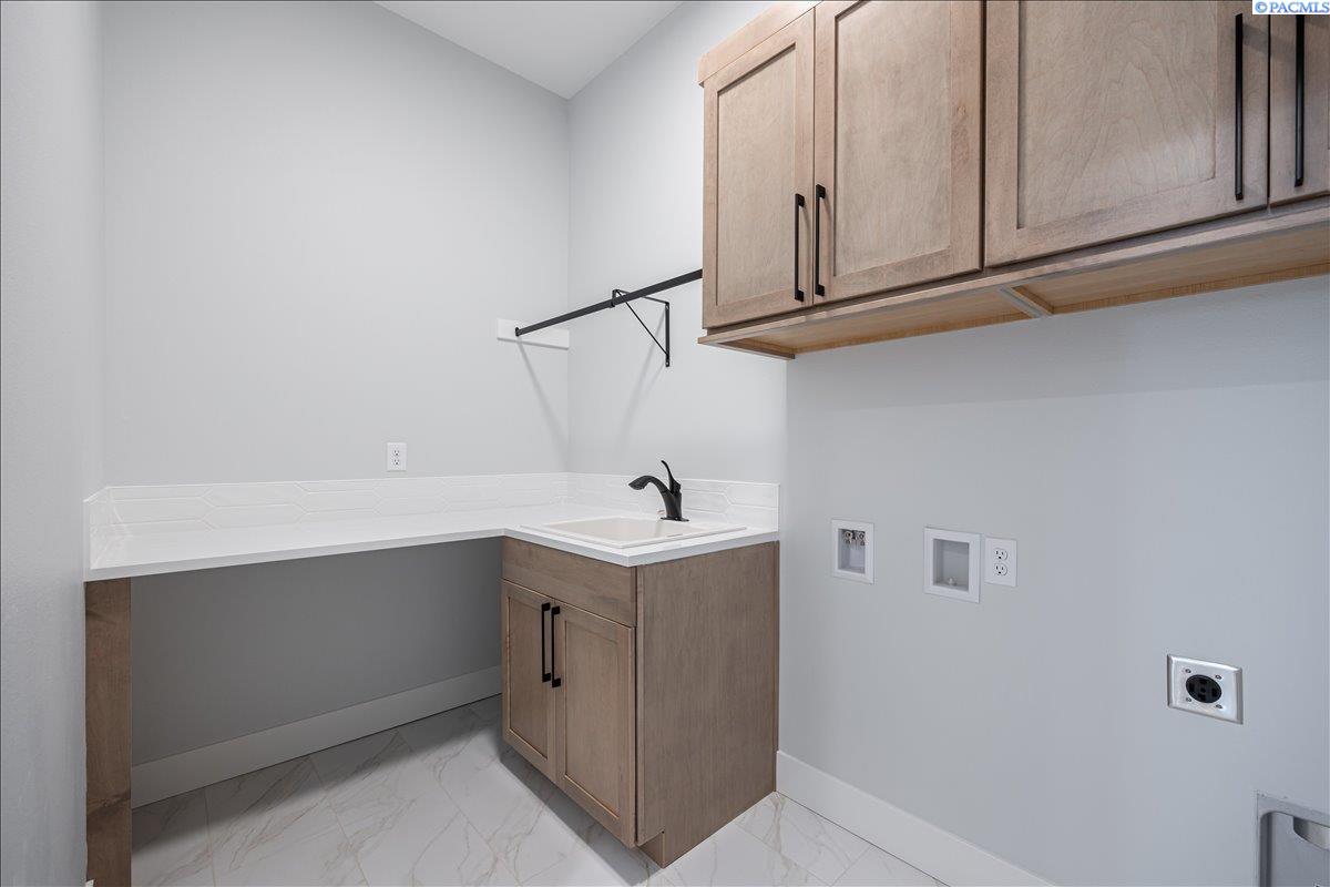 12804 Clark Frk Road Pasco, WA 99301 - Photo 28 of 47 Gallery Image 28