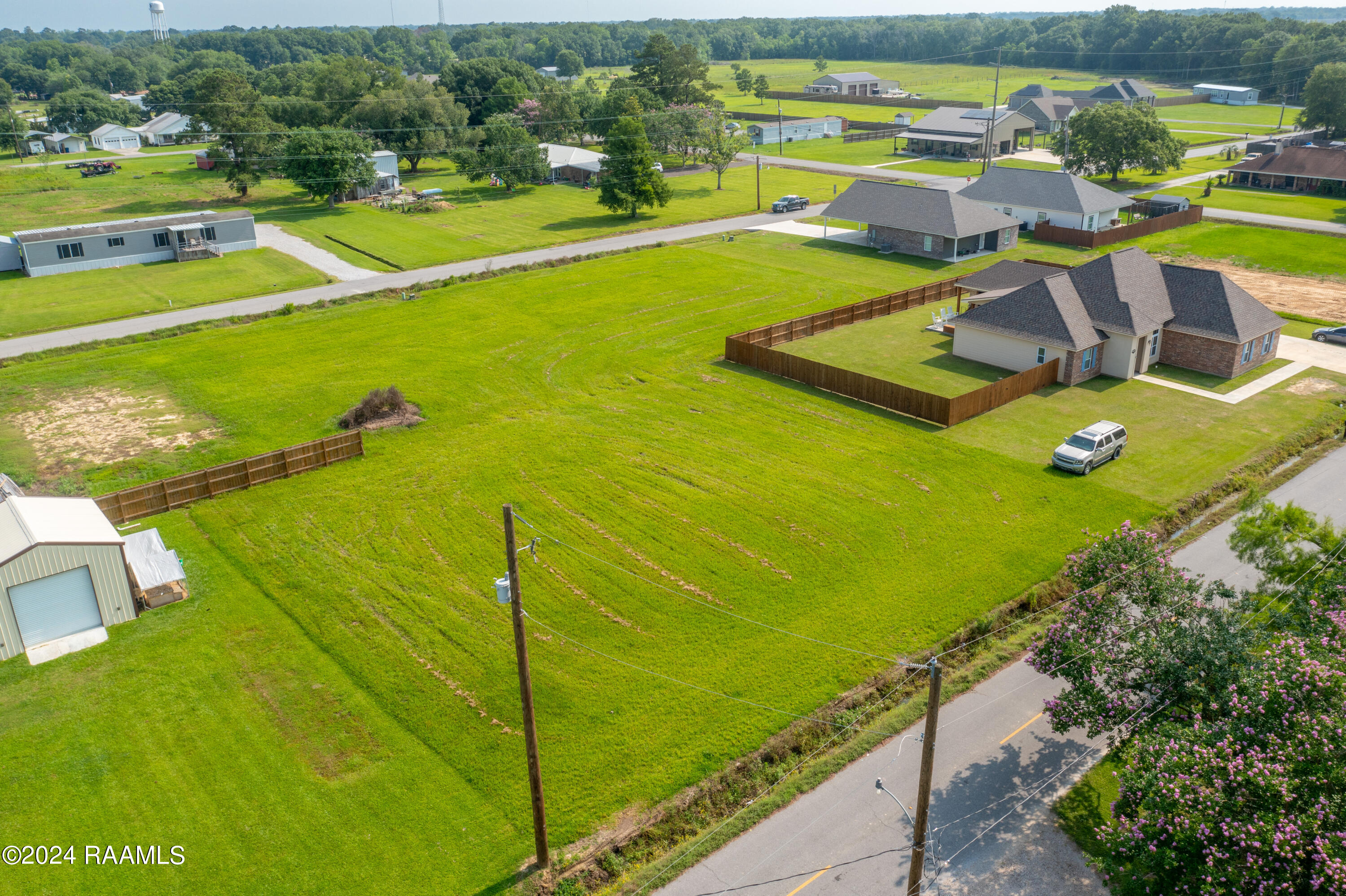 108 B Robin Road Duson, LA 70529 - Photo 2 of 5 108BRobin-3