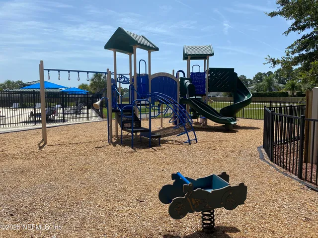 $385,786 | 4269 Victoria Lakes Drive West, Jacksonville, FL 32226