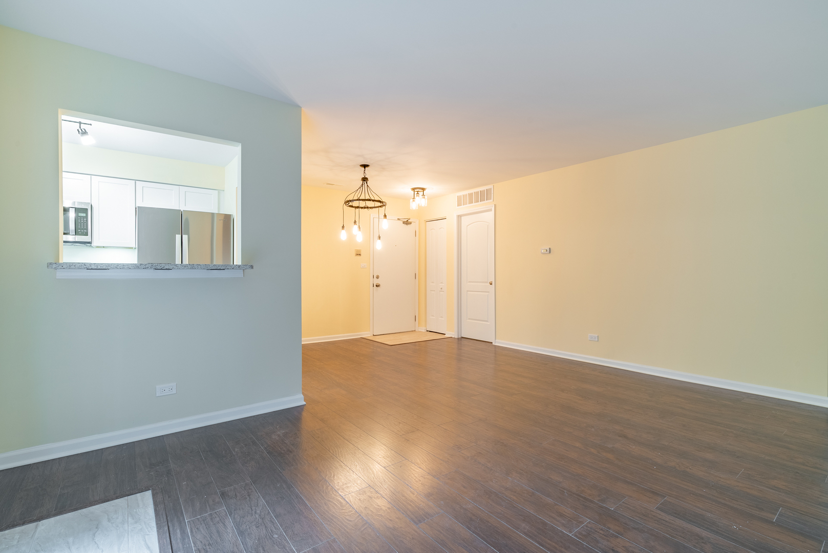 321 Windstream Court, Unit 321 Aurora, IL 60504 - Photo 3 of 26