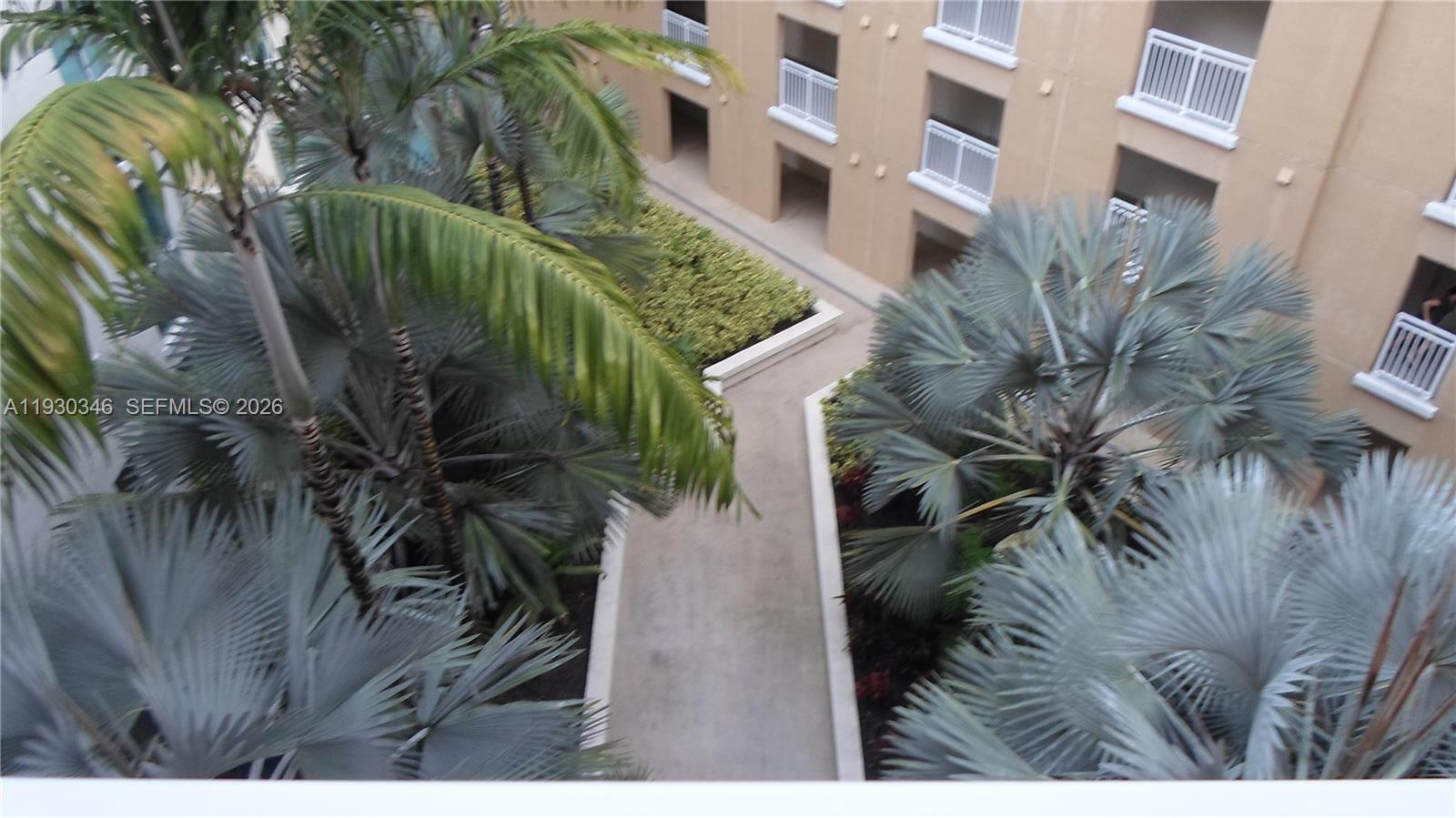 7275 Southwest 90th Way, Unit G 611 Miami, FL 33156 - Photo 5 of 56