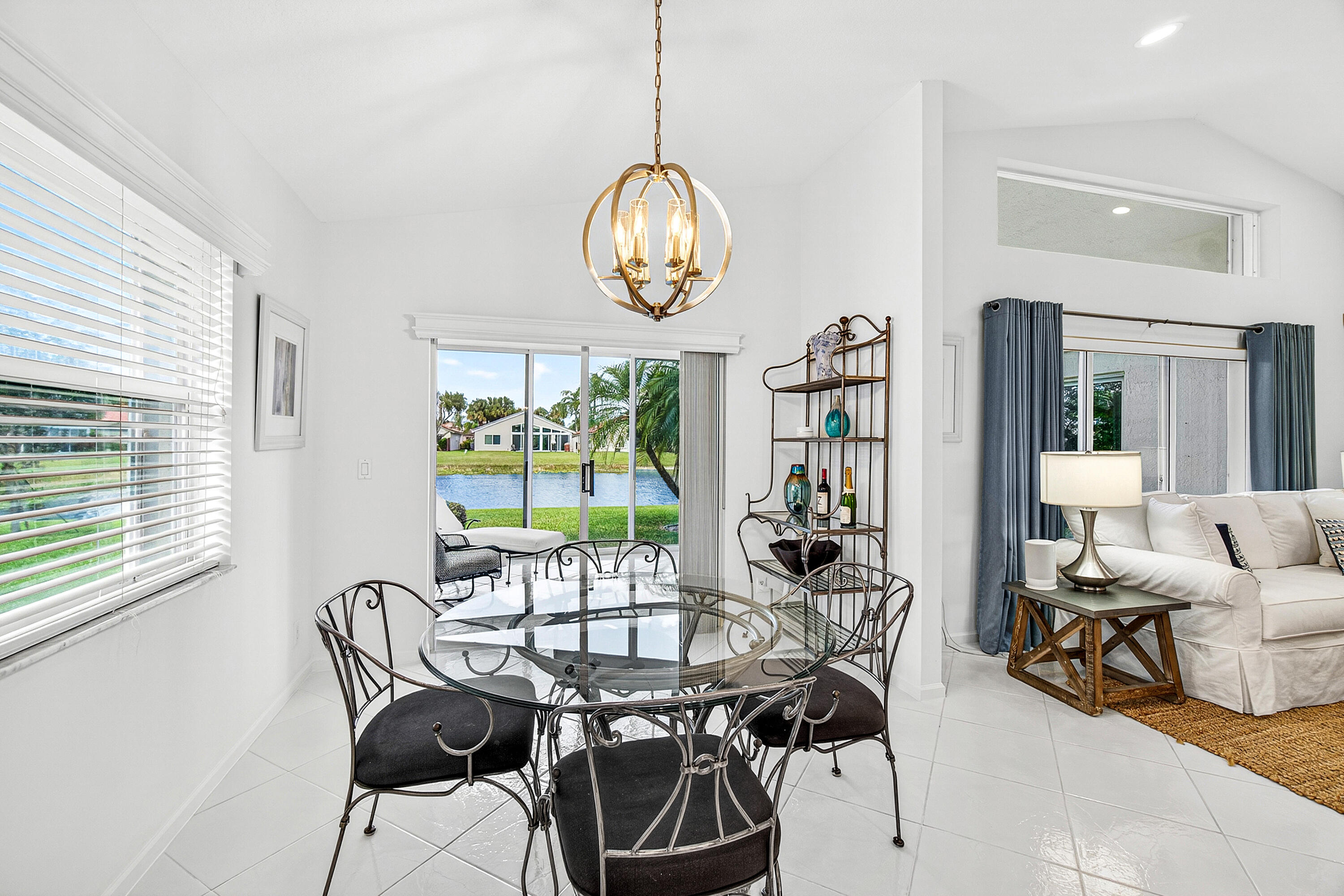 6594 Sun River Road Boynton Beach, FL 33437 - Photo 14 of 37 Eat in Kitchen