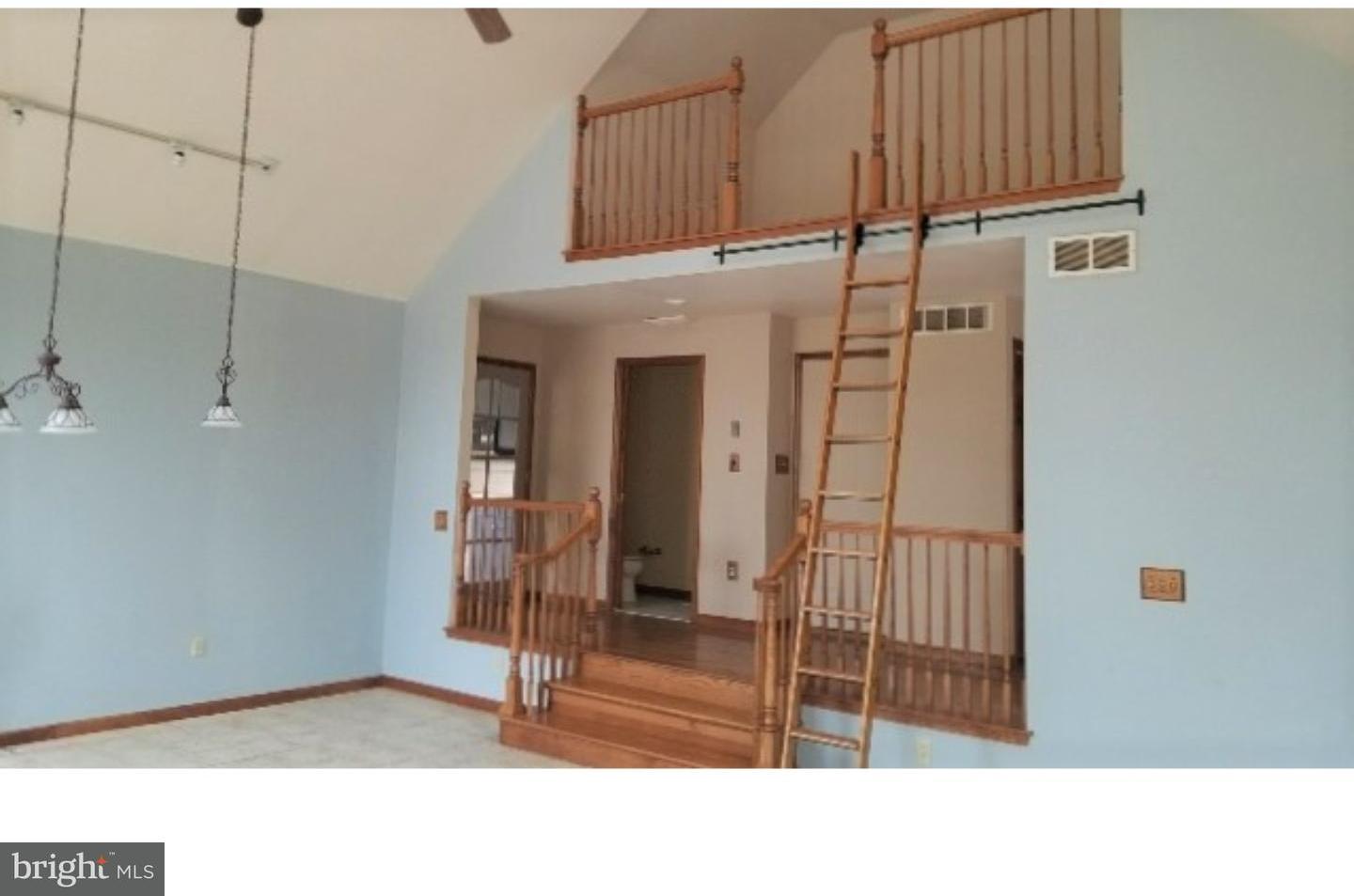 171 Crow Pond Road Pittsgrove, NJ 08318 - Photo 15 of 23 Loft
