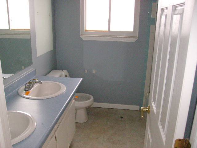 47487 Greenview Road Utica, MI 48317 - Photo 11 of 11 31045505-10.JPG