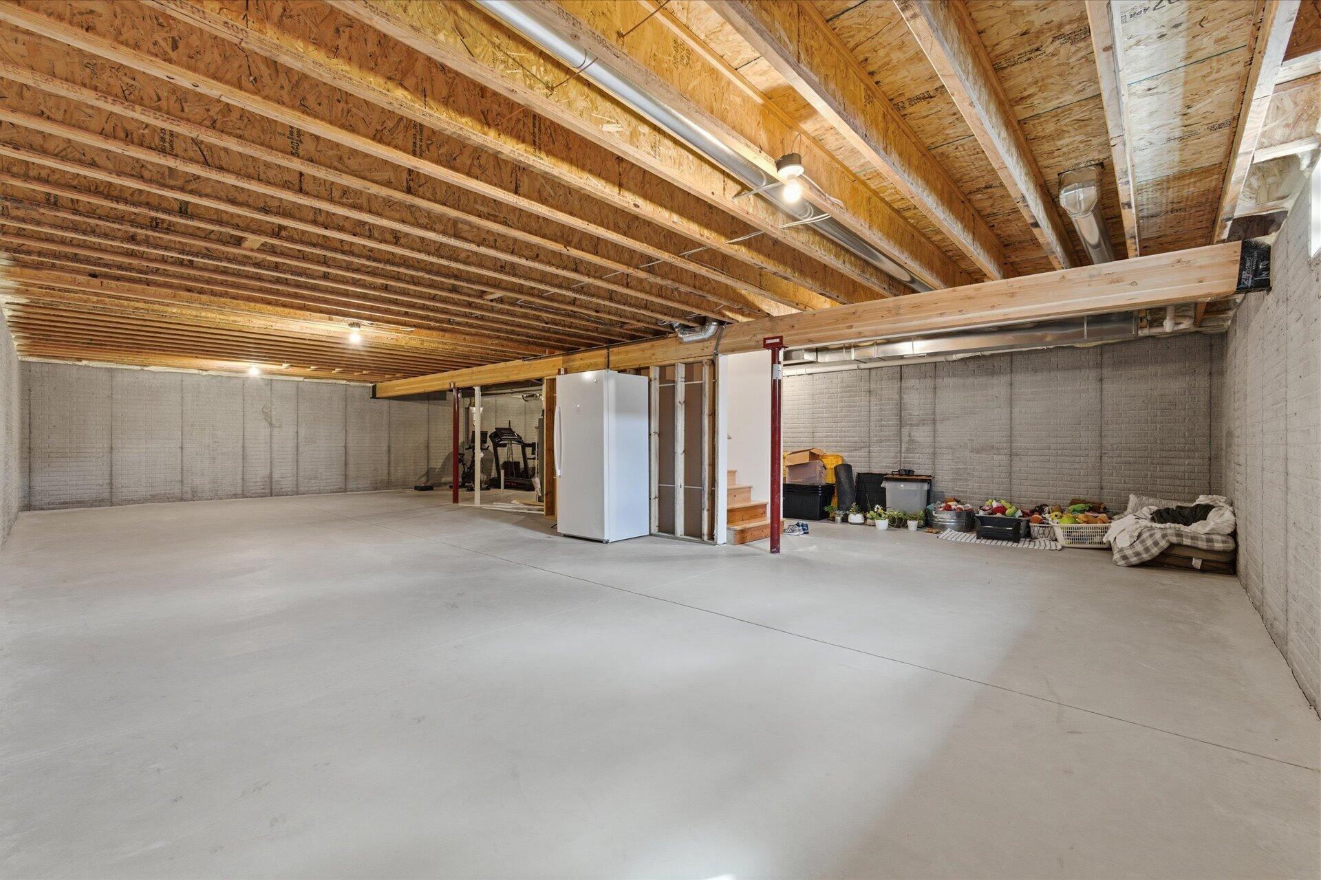 1425 Chapman Court Mukwonago, WI 53149 - Photo 23 of 30 Huge Basement