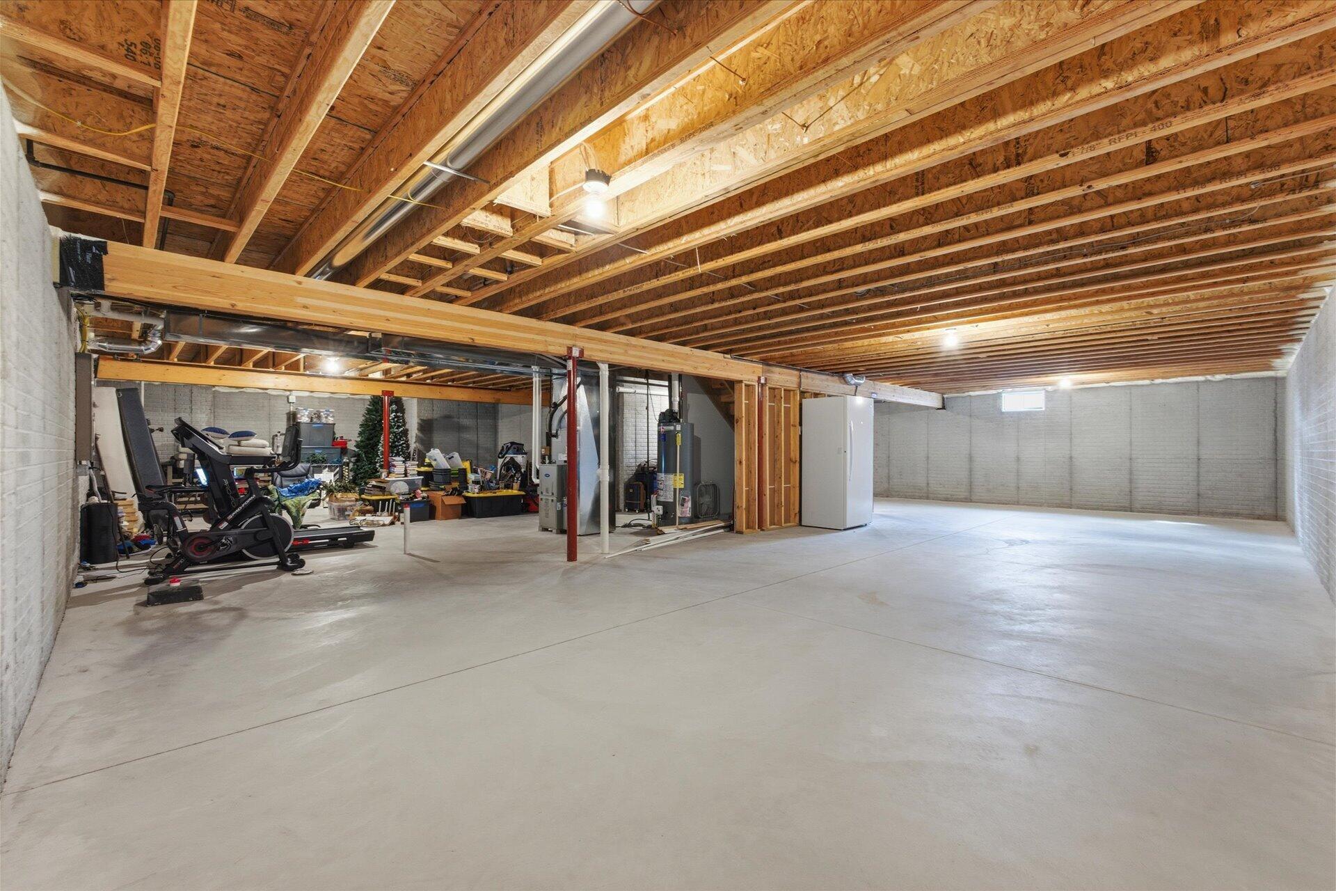 1425 Chapman Court Mukwonago, WI 53149 - Photo 24 of 30 Huge Basement