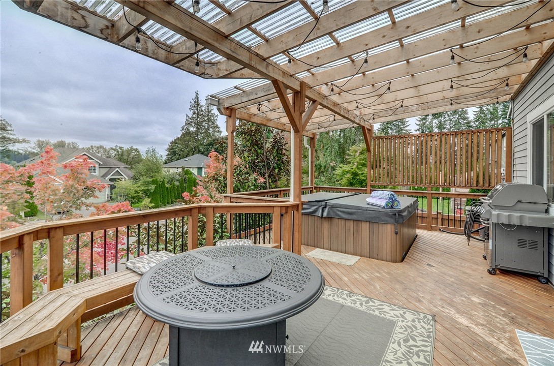 23529 19th Avenue West Bothell, WA 98021 - Photo 4 of 22
