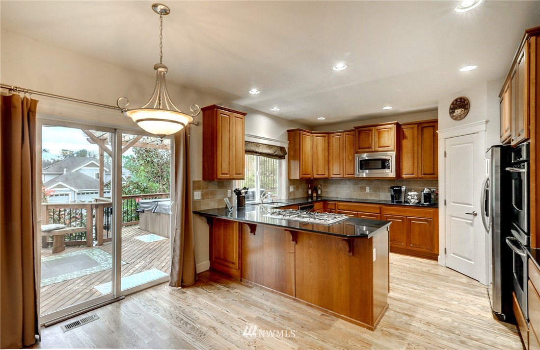23529 19th Avenue West Bothell, WA 98021 - Photo 7 of 22