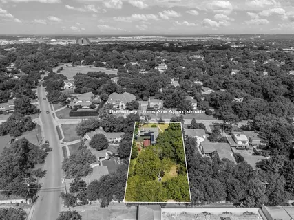 $1,100,000 | 6321 Greenway Road, Fort Worth, TX 76116