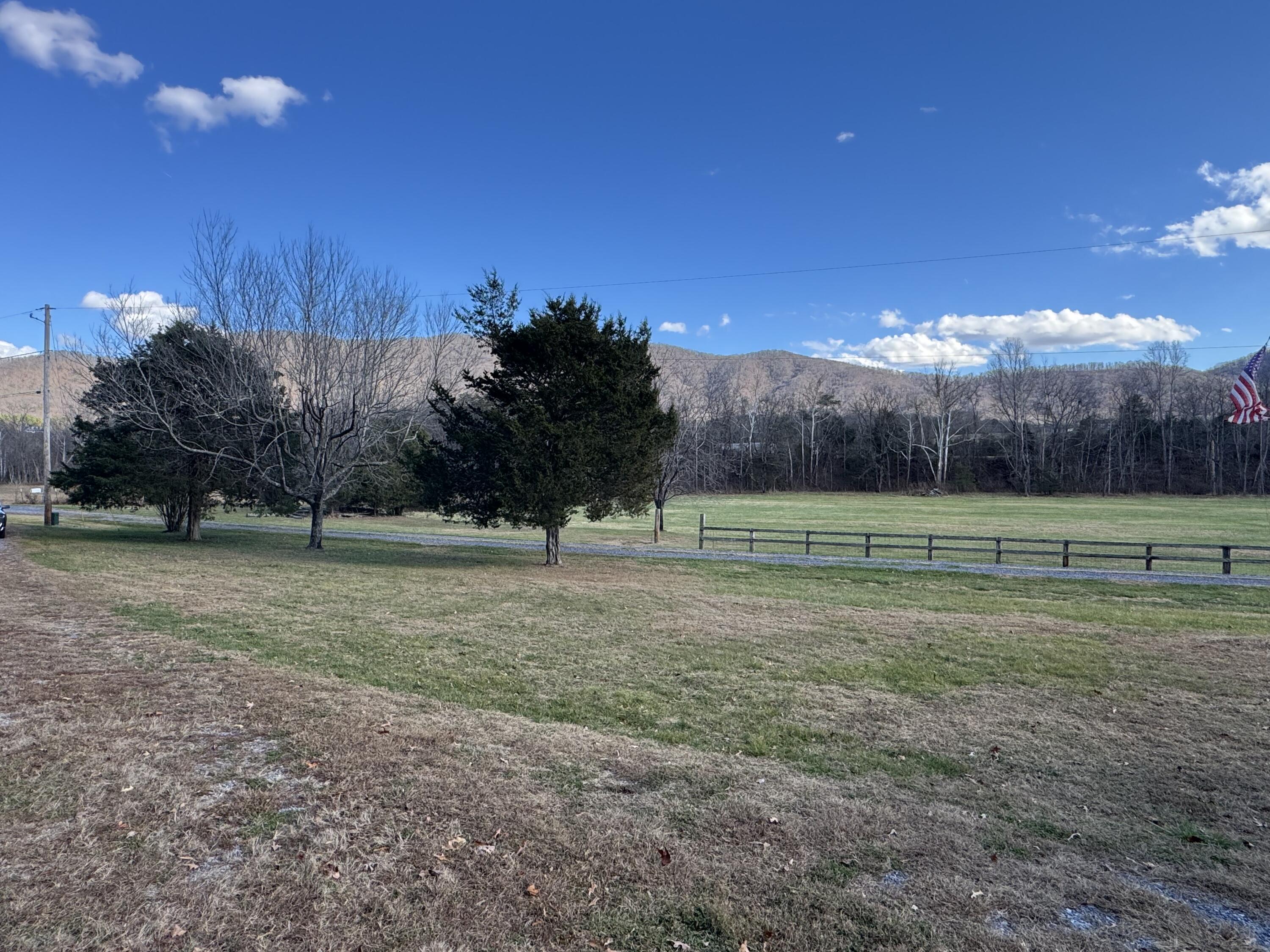 1333 Falling Leaf Lane Montvale, VA 24122 - Photo 5 of 7 a view of a park