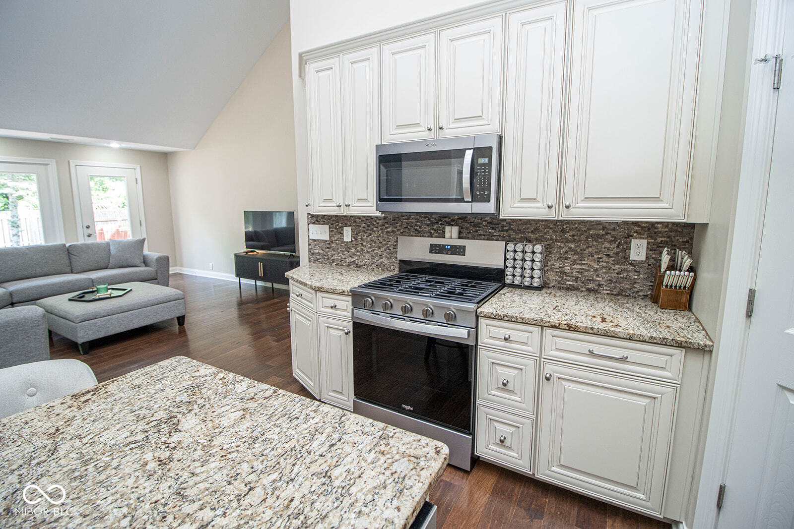 12367 Brompton Road Carmel, IN 46033 - Photo 20 of 62