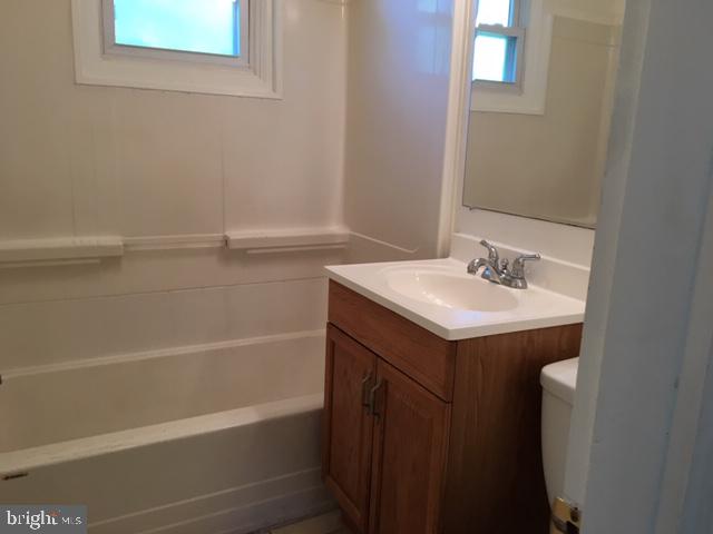 12031 Bluhill Road Silver Spring, MD 20902 - Photo 14 of 20 Upper Level Full Bath