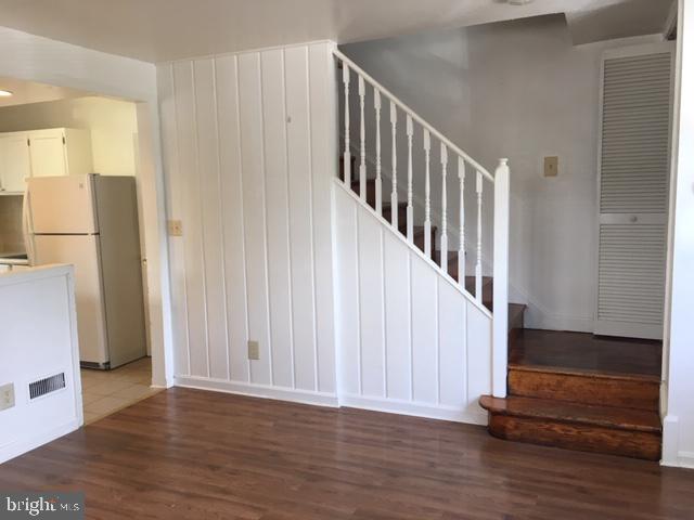 12031 Bluhill Road Silver Spring, MD 20902 - Photo 6 of 20 Steps up to upper level