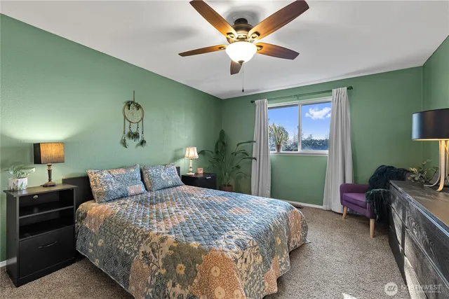 $499,750 | 2123 North Viewcrest Place, Oak Harbor, WA 98277