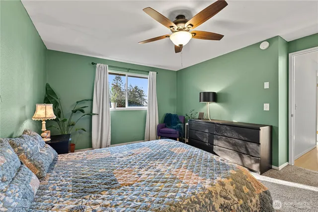 $499,750 | 2123 North Viewcrest Place, Oak Harbor, WA 98277