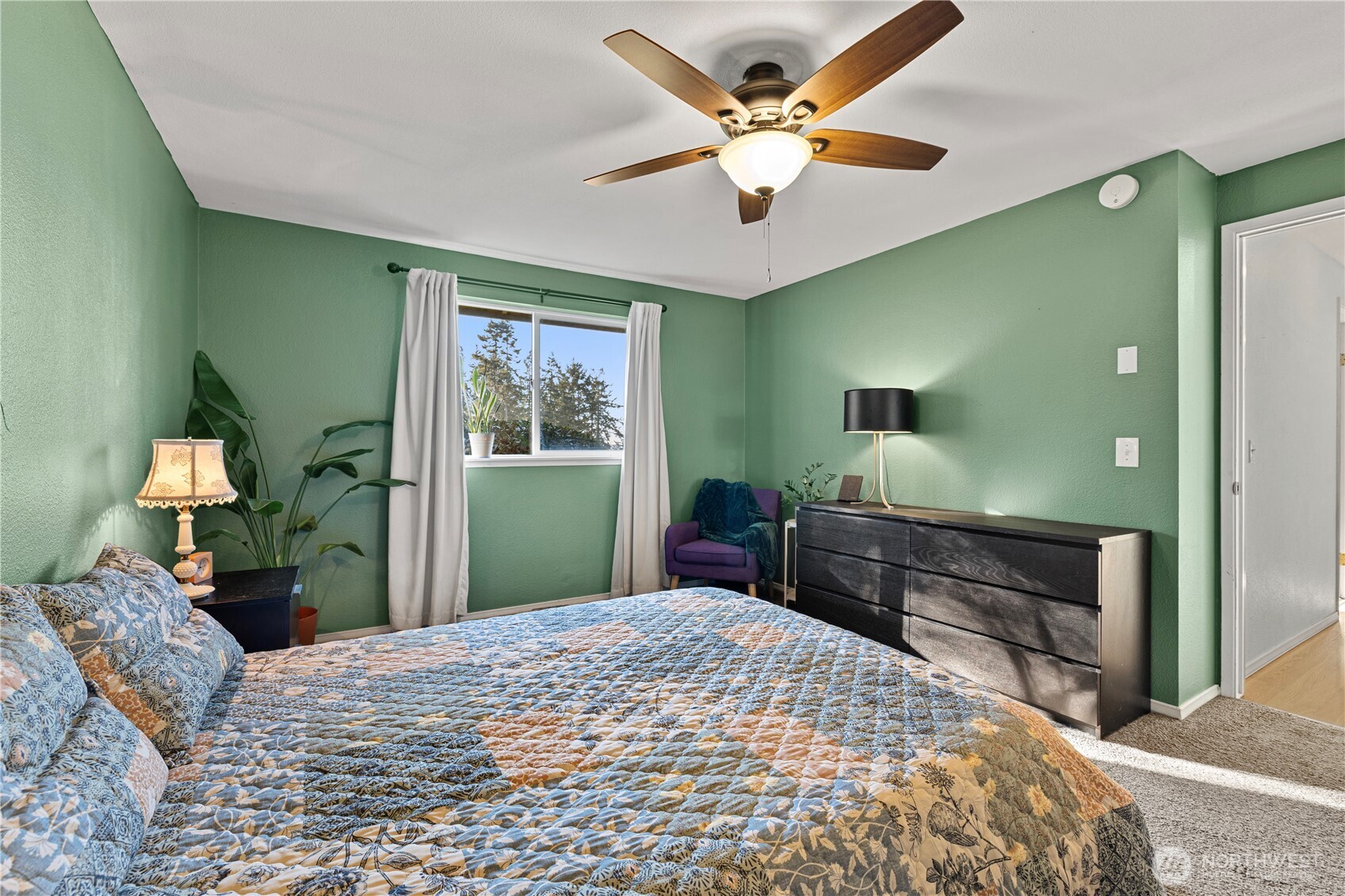 2123 North Viewcrest Place Oak Harbor, WA 98277 - Photo 21 of 31