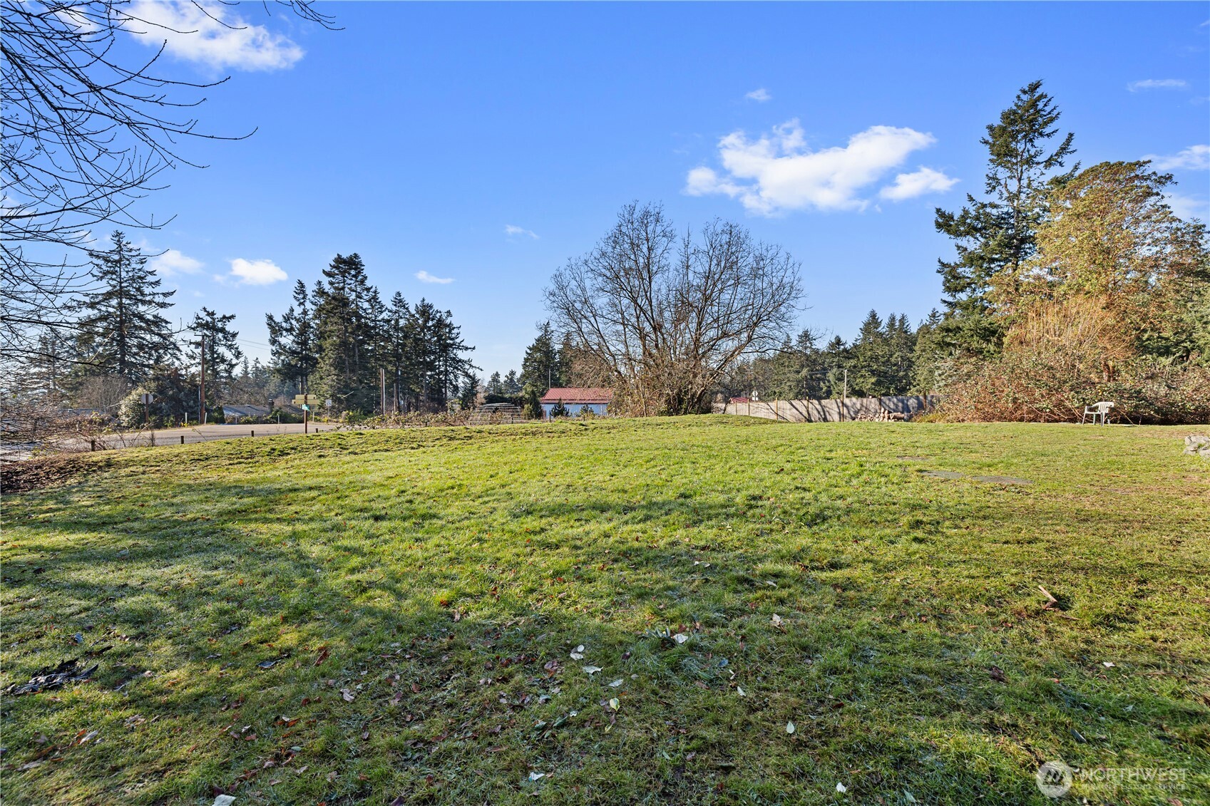 2123 North Viewcrest Place Oak Harbor, WA 98277 - Photo 27 of 31