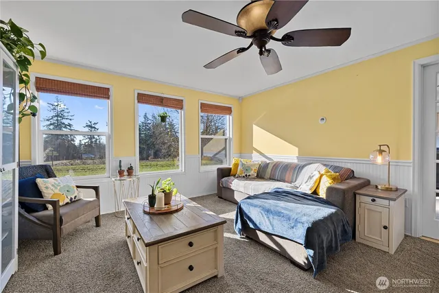 $499,750 | 2123 North Viewcrest Place, Oak Harbor, WA 98277