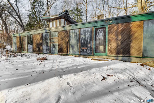 $550,000 | 68 Orchard Road, Woodbridge, CT 06525