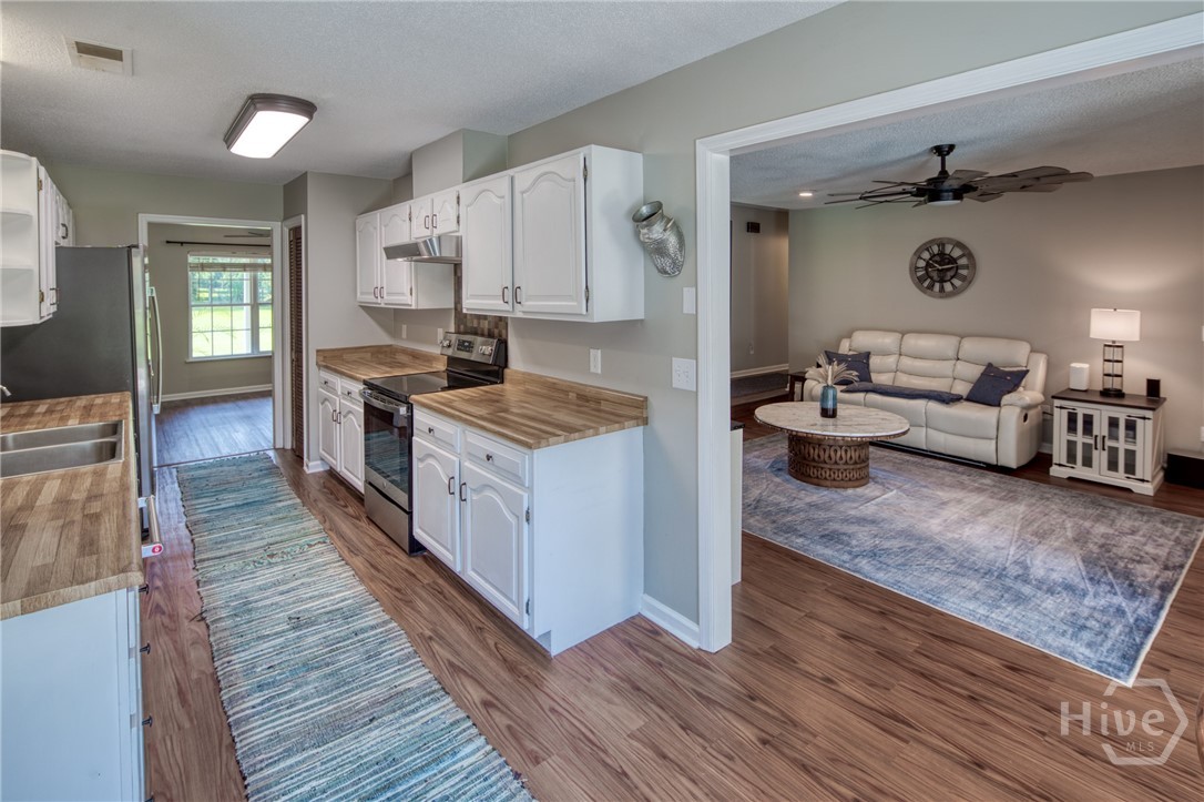 325 Adams Road Bloomingdale, GA 31302 - Photo 11 of 49 Gallery Image 11