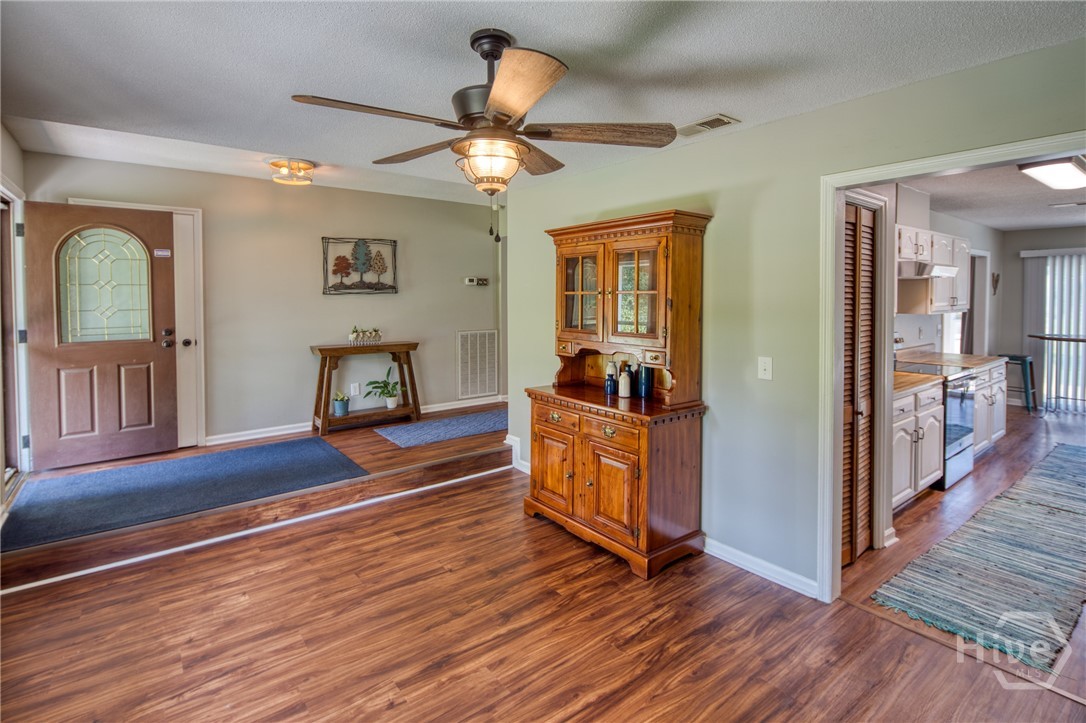 325 Adams Road Bloomingdale, GA 31302 - Photo 6 of 49 Gallery Image 6