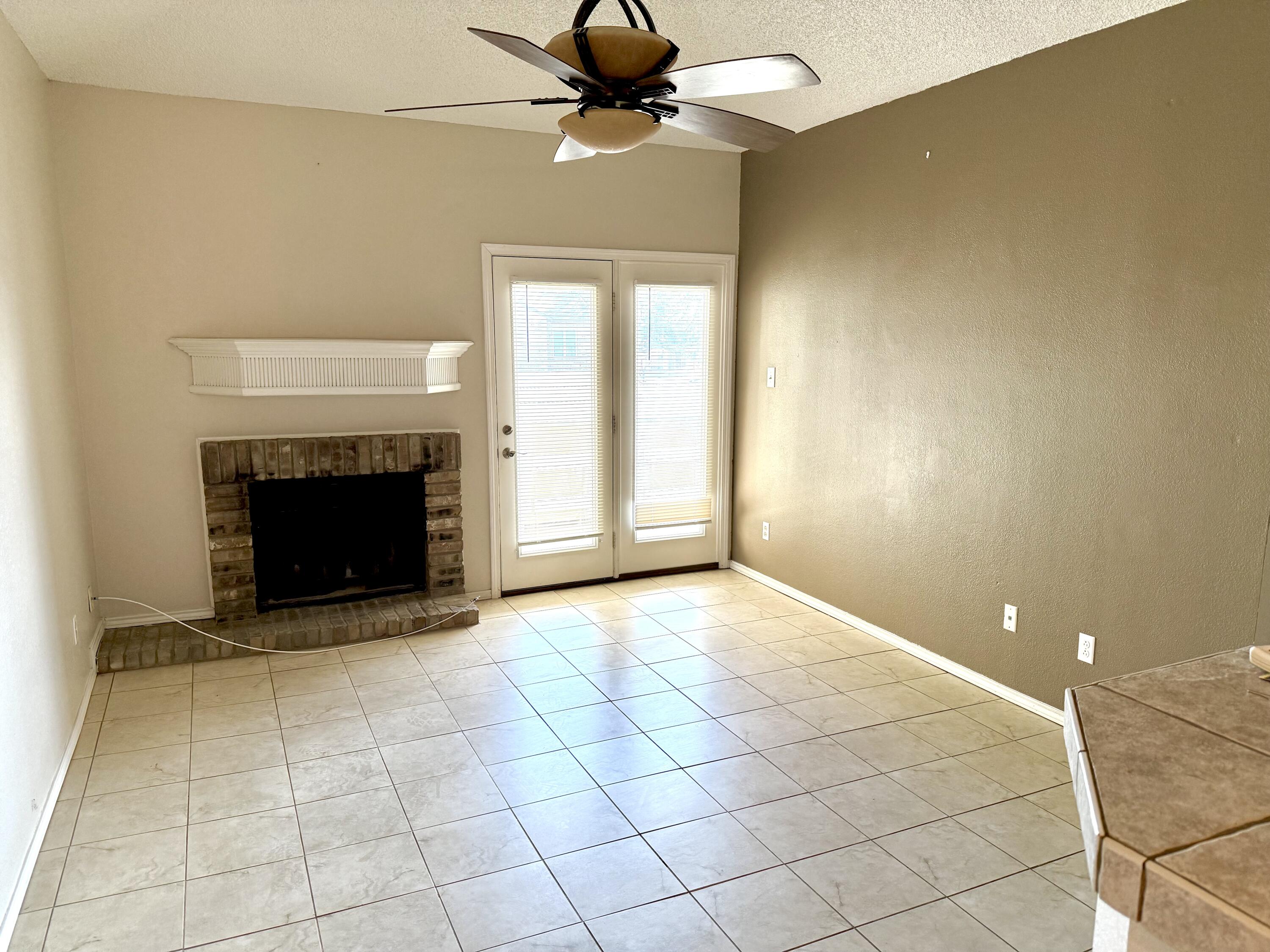 5102 80th Street, Unit 213 Lubbock, TX 79424 - Photo 5 of 28 IMG_0920