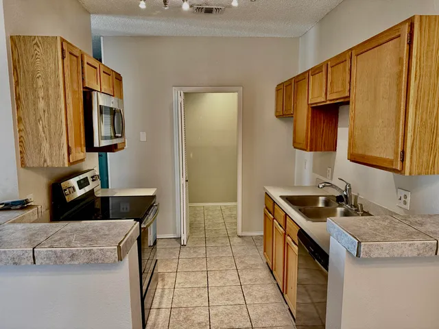$128,000 | 5102 80th Street, Unit 213, Lubbock, TX 79424