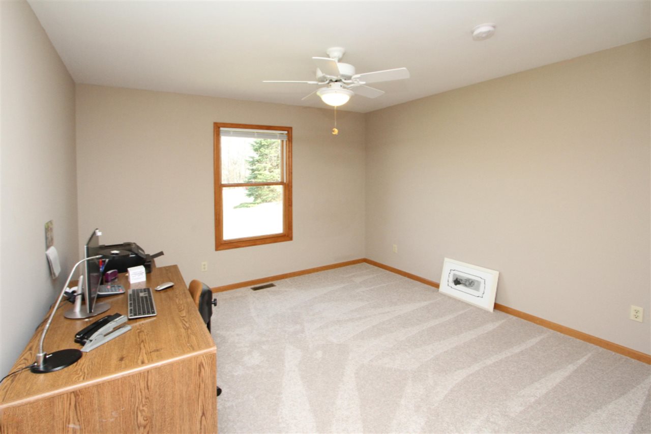 10646 West Ford Road Plainwell, MI 49080 - Photo 11 of 27 Gallery Image 11