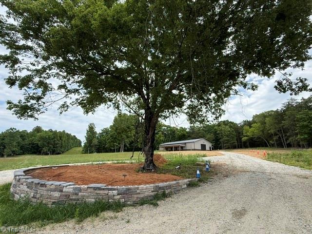 4675 Midway School Road Thomasville, NC 27360 - Photo 4 of 11