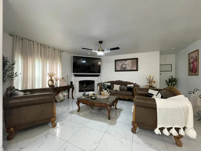 $459,900 | 1603 Pacific Avenue, Ennis, TX 75119