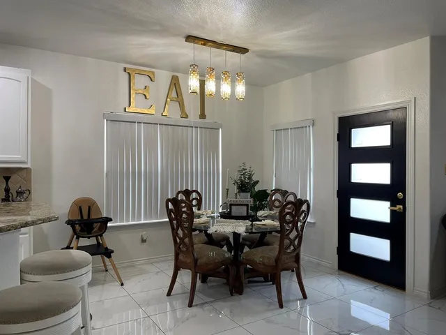 $459,900 | 1603 Pacific Avenue, Ennis, TX 75119