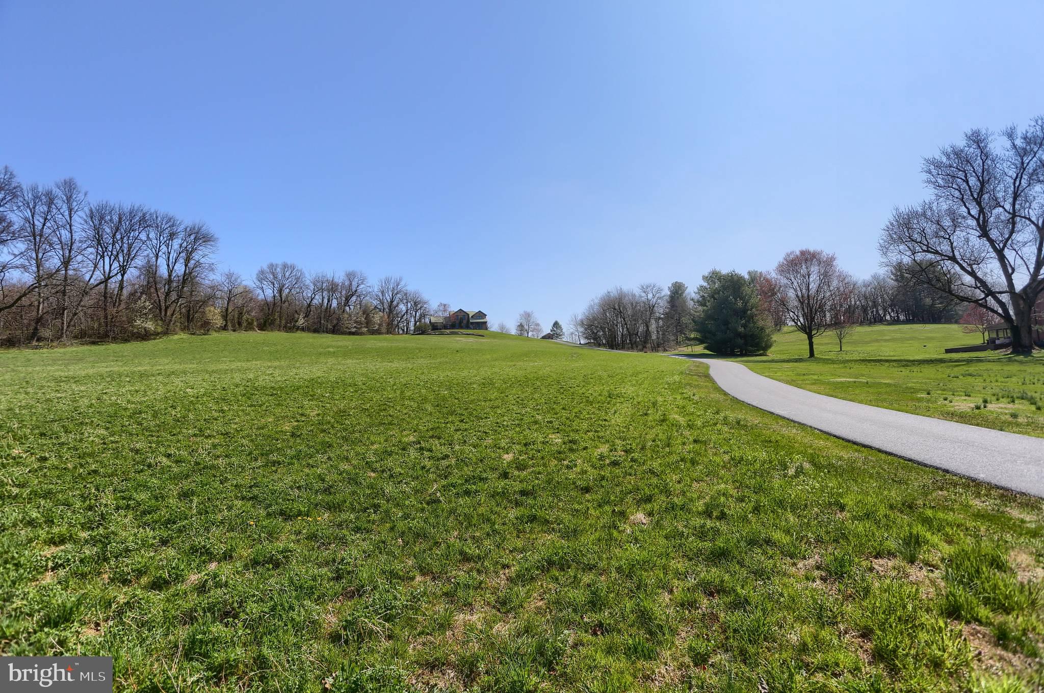 835 White Oak Road Manheim, PA 17545 - Photo 2 of 51