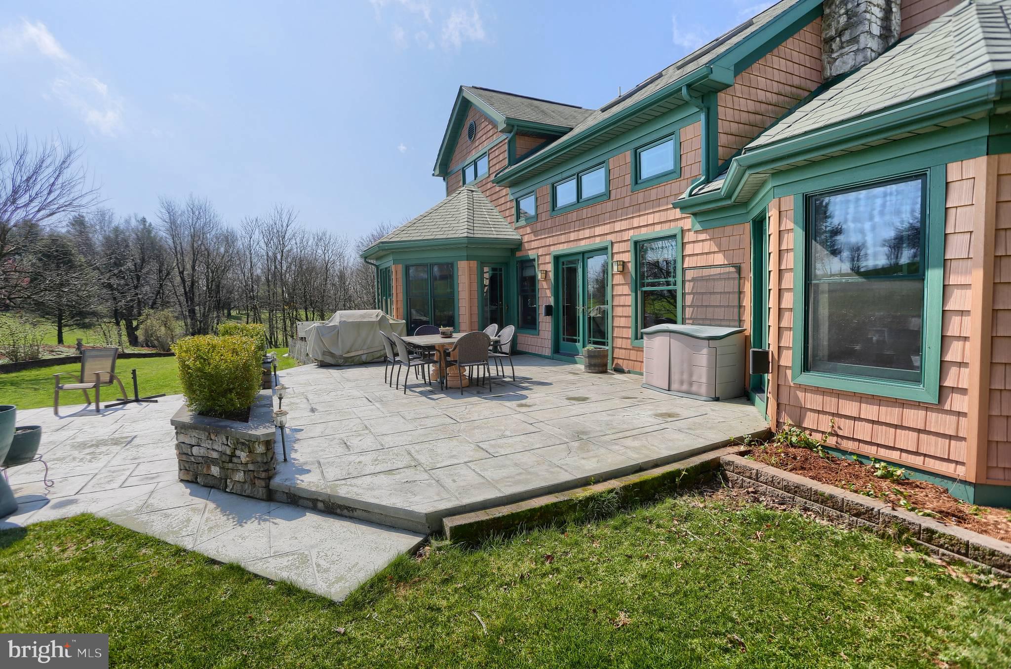 835 White Oak Road Manheim, PA 17545 - Photo 11 of 51