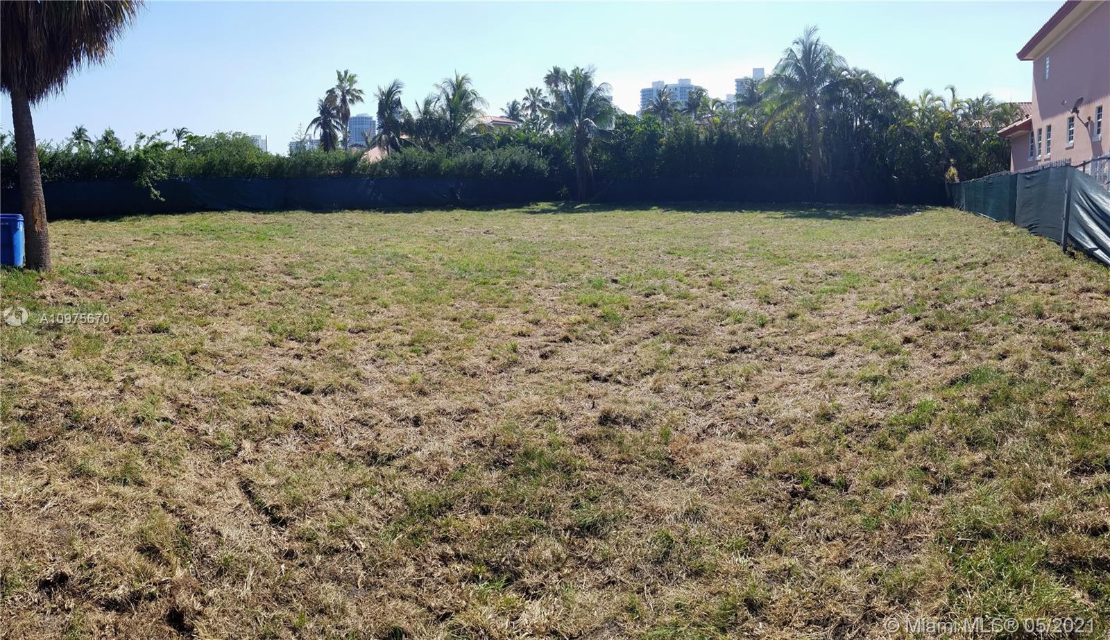 652 Ocean Boulevard Golden Beach, FL 33160 - Photo 5 of 14