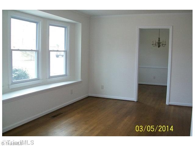 4342 Witherow Road Winston-Salem, NC 27106 - Photo 2 of 8 Living Room.