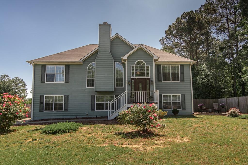 26 Russell Ridge Southwest Euharlee, GA 30145 - Photo 1 of 1 Front View